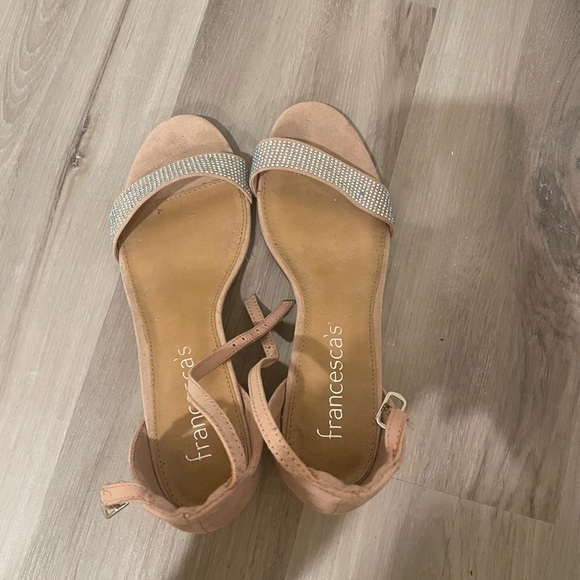 Nude Heels with Sequin Details - Picture 3 of 6